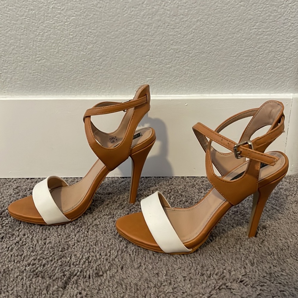 Tan & White Open Toe Stilettos